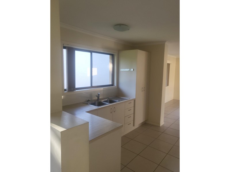 5 Sheridan Crescent, Shailer Park QLD 4128