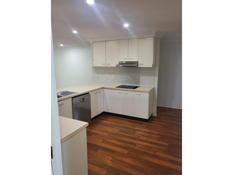 4 Francis Road, Shailer Park QLD 4128
