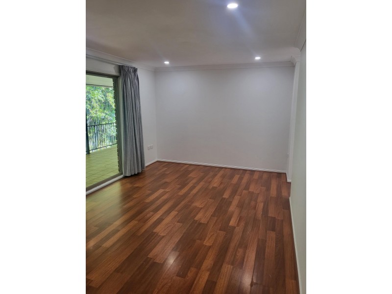 4 Francis Road, Shailer Park QLD 4128
