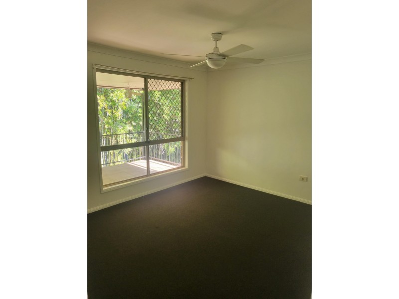 4 Francis Road, Shailer Park QLD 4128