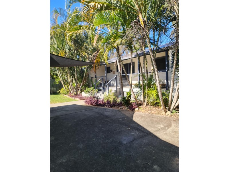 86 South Queensborough Parade, Karalee QLD 4306