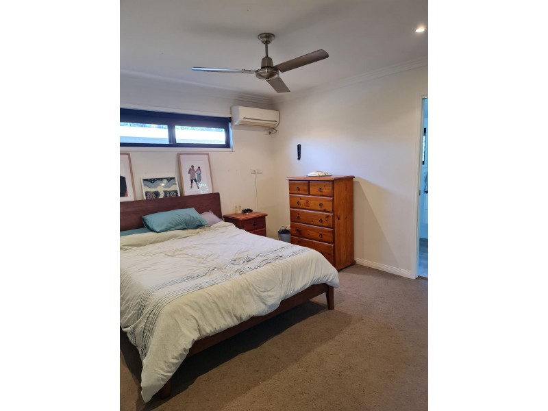 86 South Queensborough Parade, Karalee QLD 4306