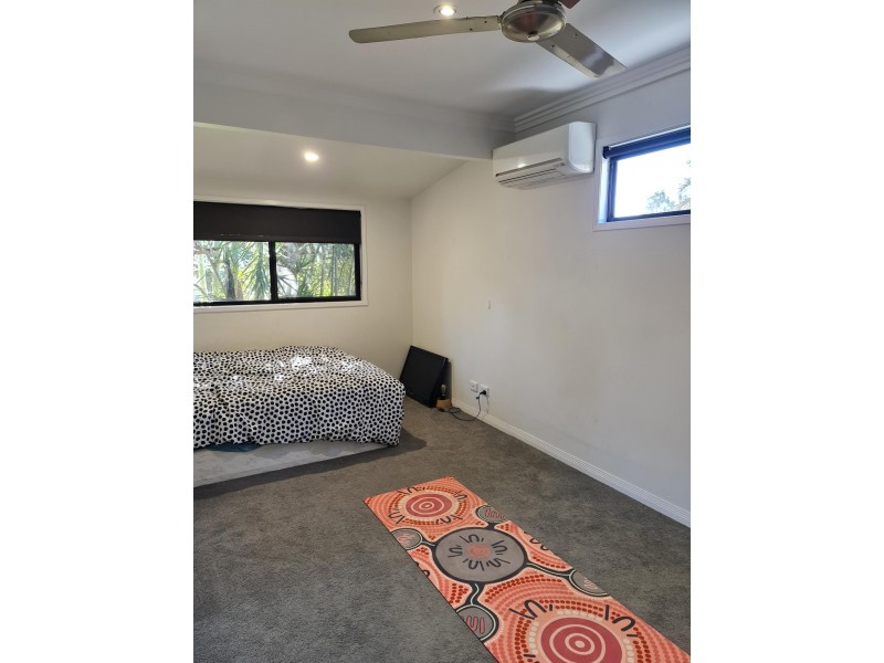 86 South Queensborough Parade, Karalee QLD 4306