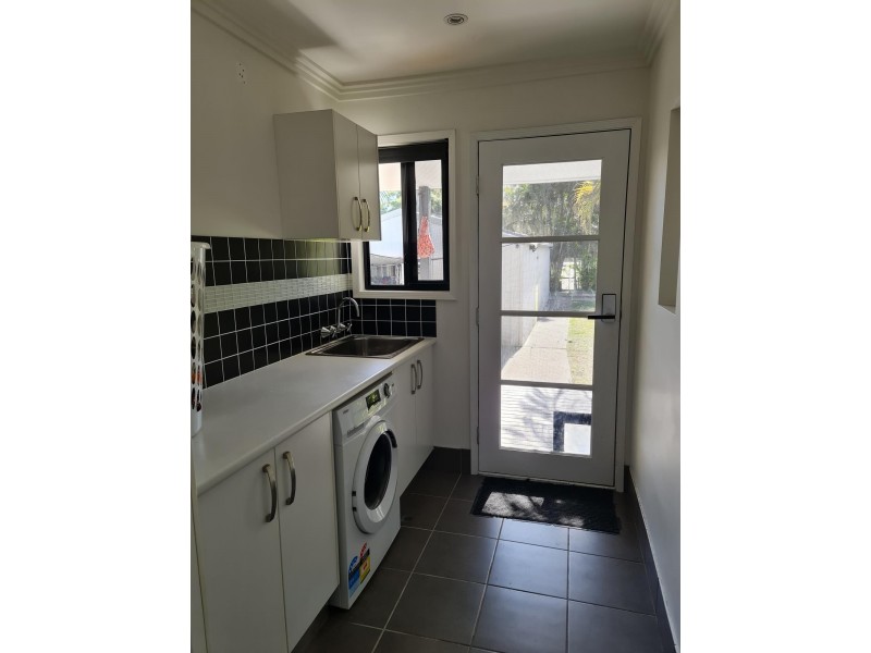 86 South Queensborough Parade, Karalee QLD 4306