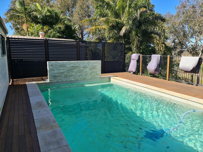 86 South Queensborough Parade, Karalee QLD 4306