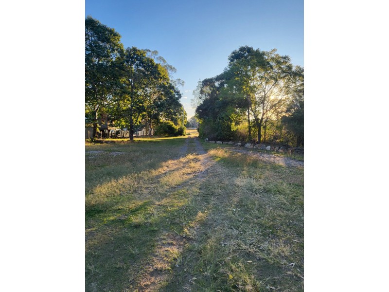 25 Wilson Street, Calvert QLD 4340