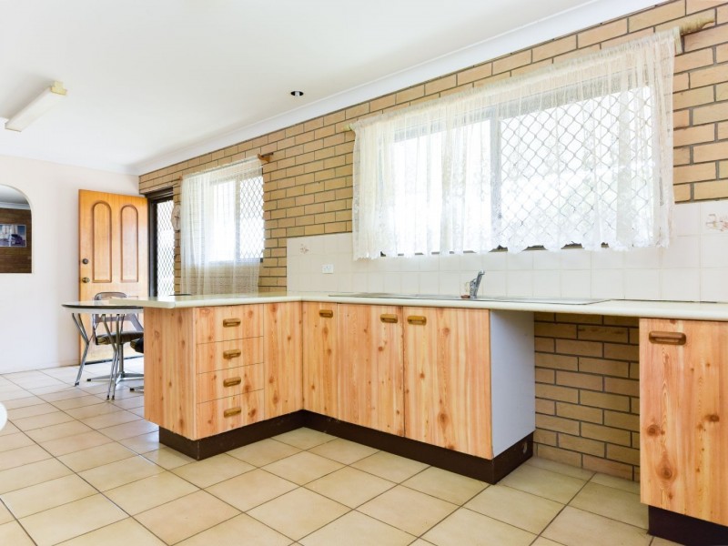 76 Carralluma Crescent, Fernvale QLD 4306