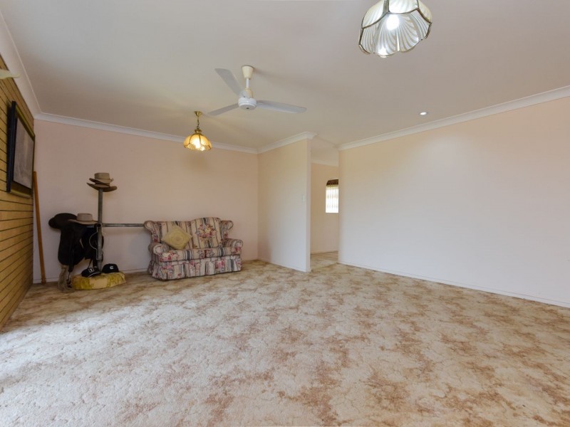 76 Carralluma Crescent, Fernvale QLD 4306