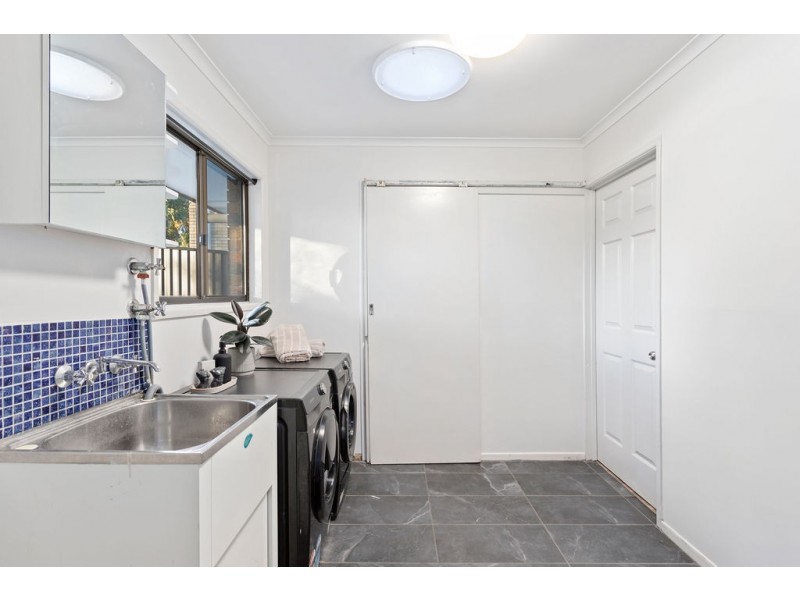 6 Nimerette Street, Bellbird Park QLD 4300