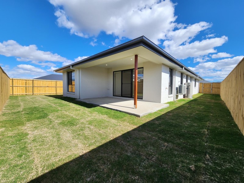 4 Wilfred Street, Walloon QLD 4306