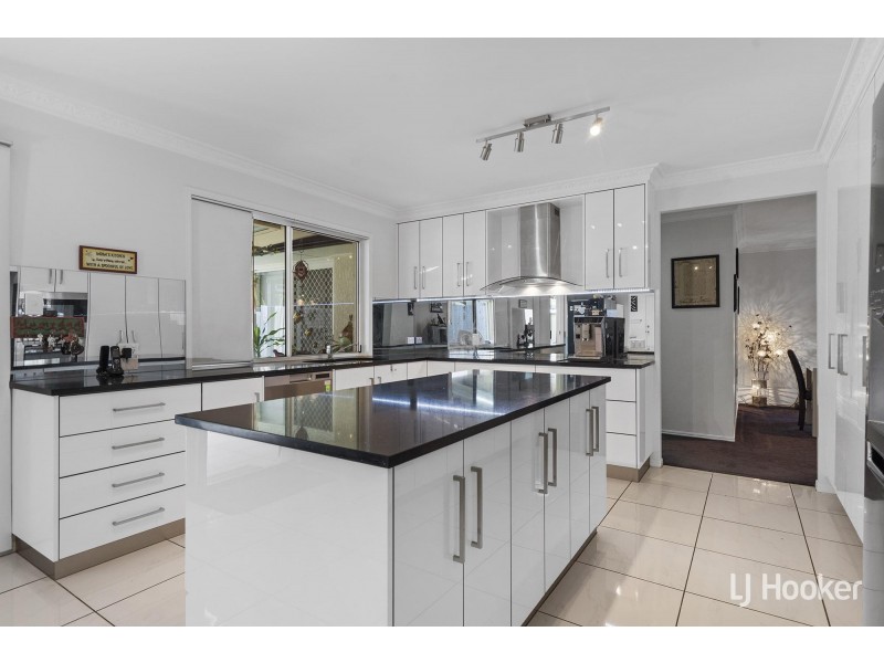 33 Bradfield Drive, Brassall QLD 4305