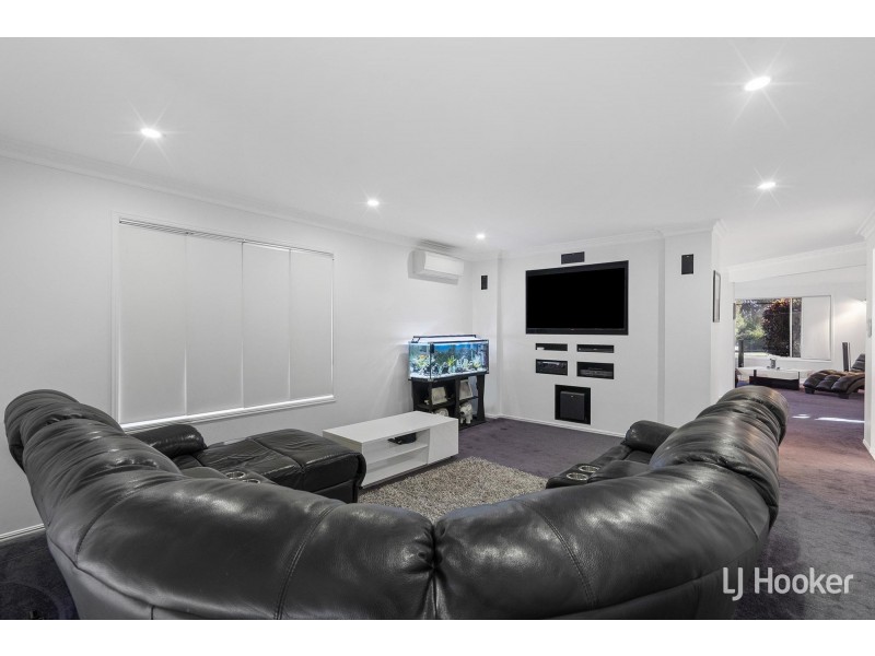 33 Bradfield Drive, Brassall QLD 4305
