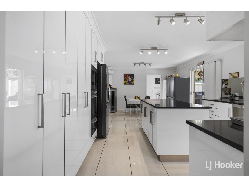 33 Bradfield Drive, Brassall QLD 4305