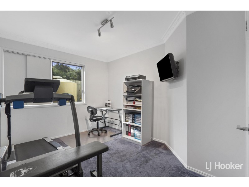 33 Bradfield Drive, Brassall QLD 4305