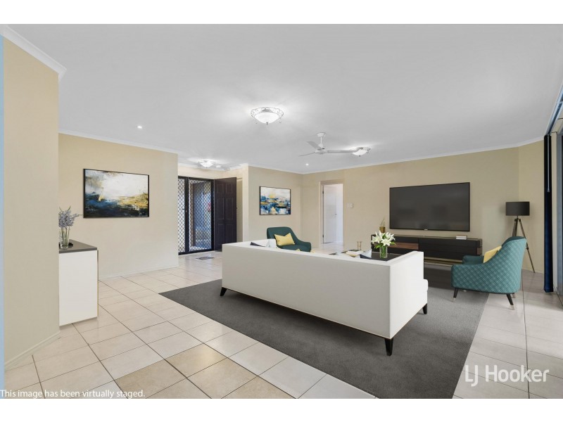 4 Sandhurst Place, Brassall QLD 4305