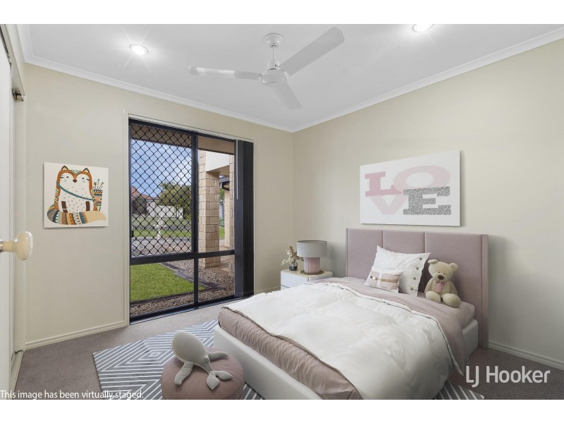 4 Sandhurst Place, Brassall QLD 4305