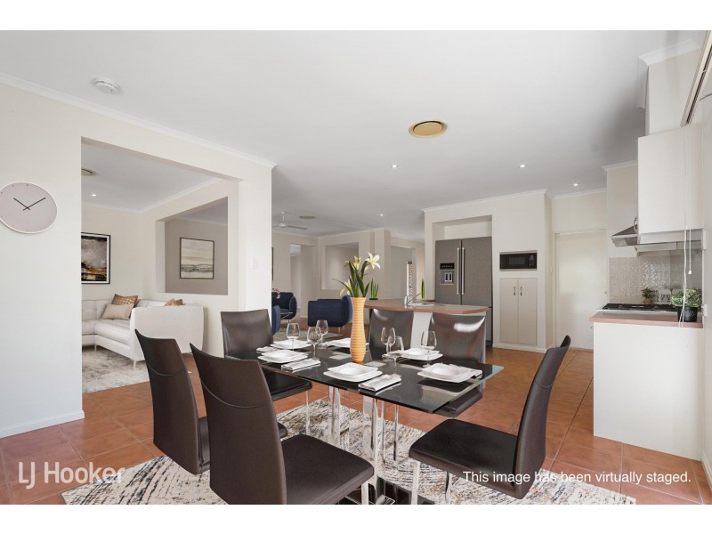 8 Mellor Place, Brassall QLD 4305