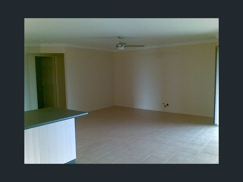 16 Brentwood Court, Fernvale QLD 4306