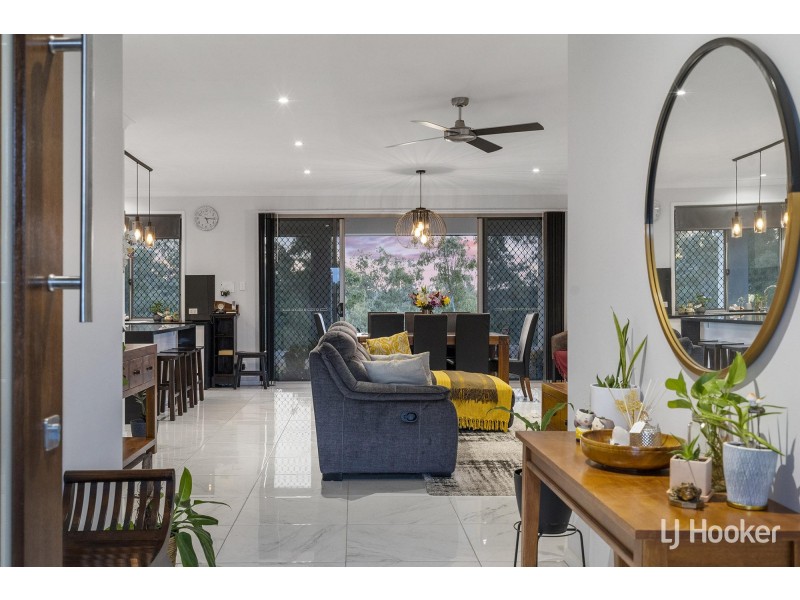 26 Stanton Cross Drive, Karalee QLD 4306