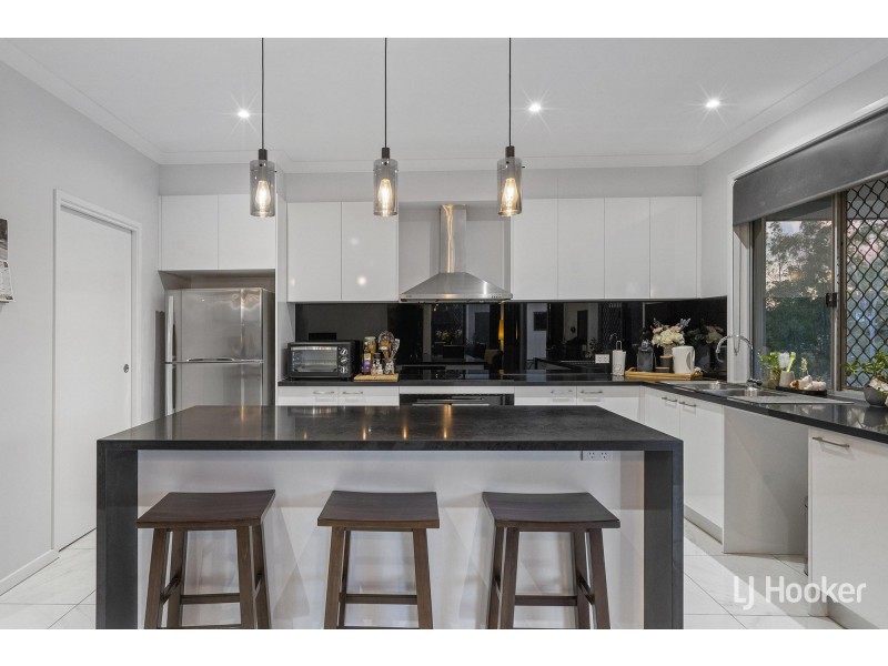 26 Stanton Cross Drive, Karalee QLD 4306