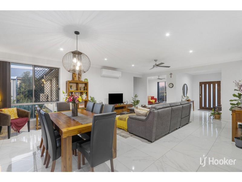 26 Stanton Cross Drive, Karalee QLD 4306