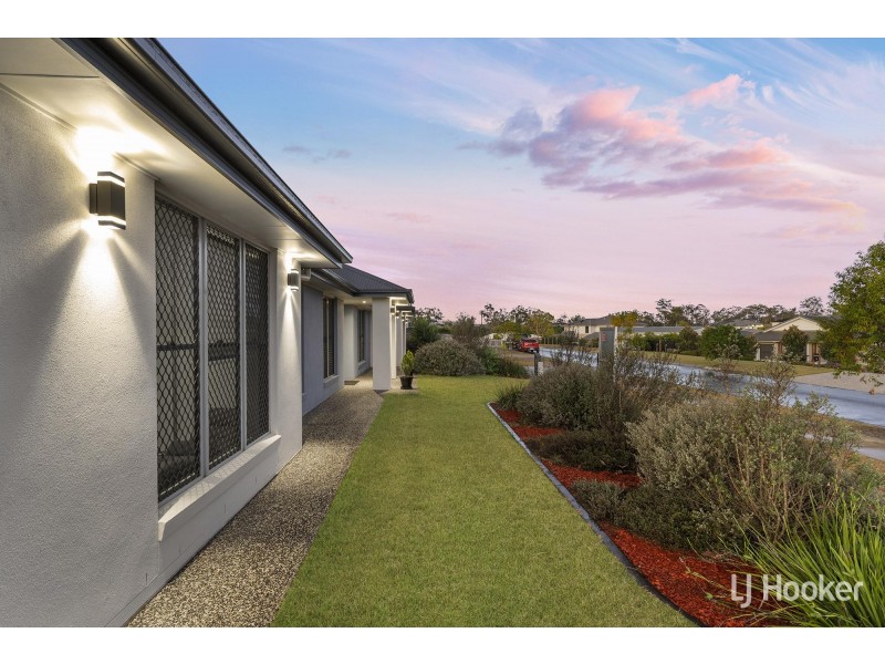 26 Stanton Cross Drive, Karalee QLD 4306