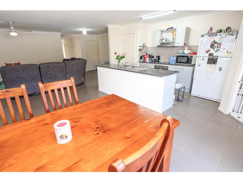 50 Honeywood Drive, Fernvale QLD 4306