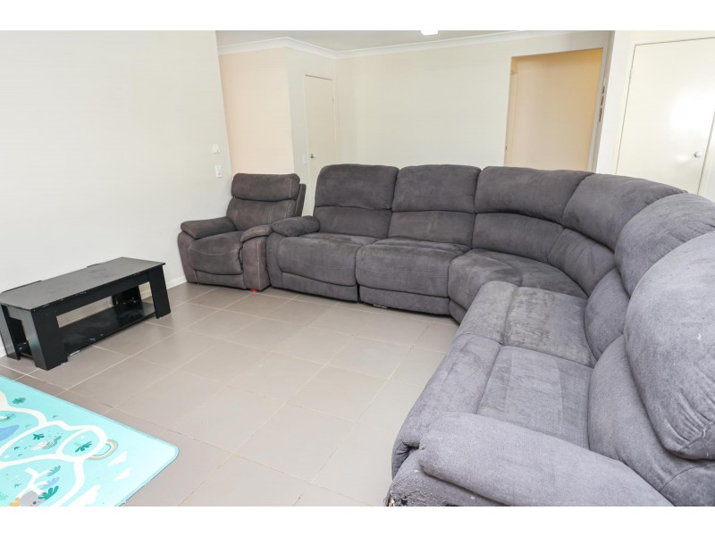 50 Honeywood Drive, Fernvale QLD 4306