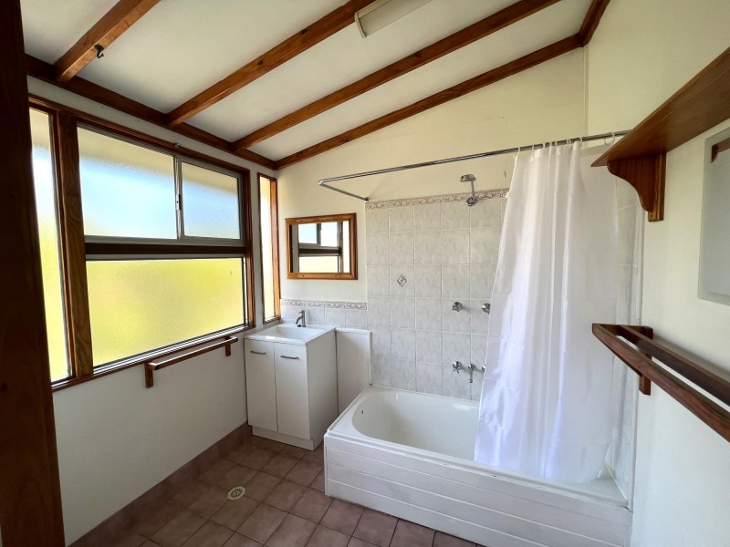 12 Hayne Street, Woodend QLD 4305