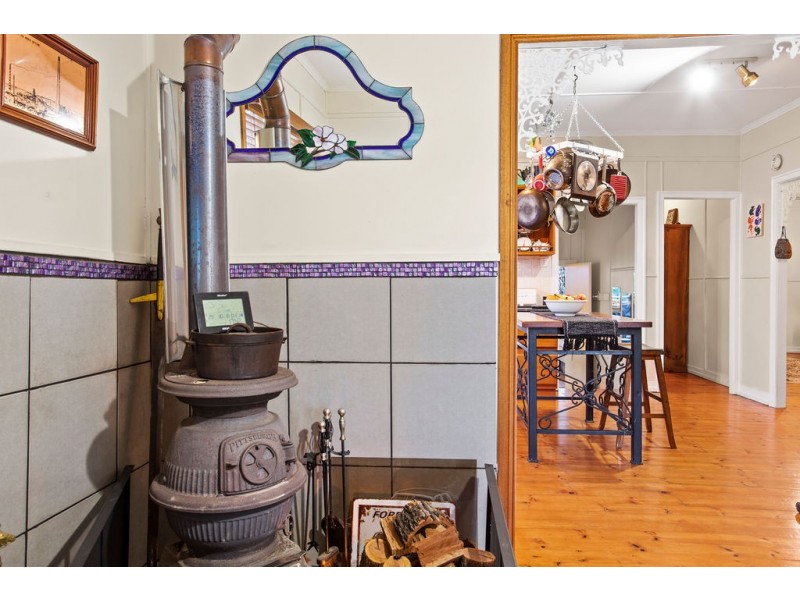 34 Rex Street, Eastern Heights QLD 4305