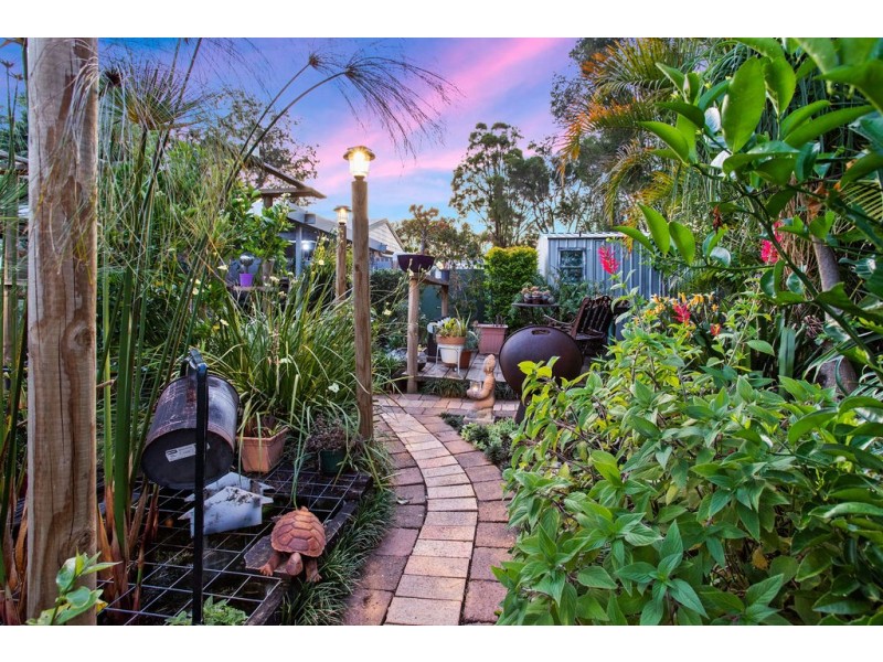 34 Rex Street, Eastern Heights QLD 4305