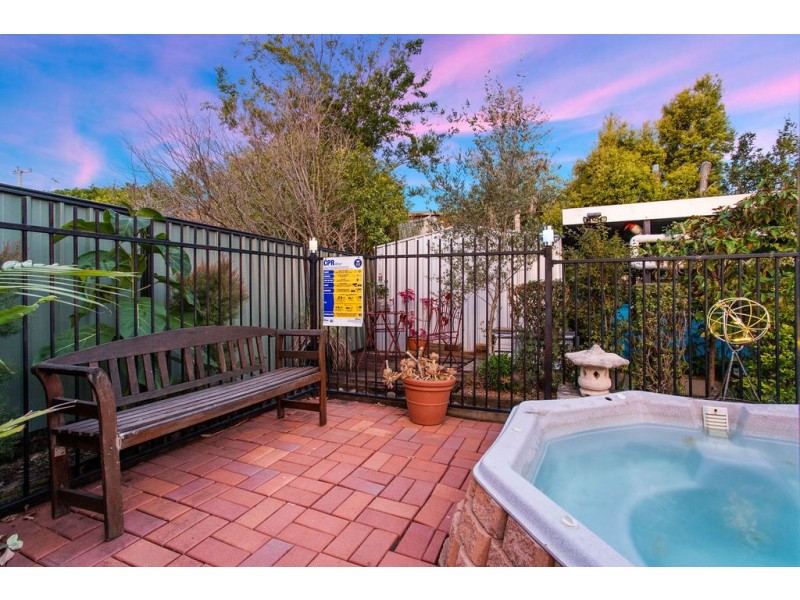 34 Rex Street, Eastern Heights QLD 4305