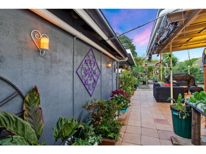 34 Rex Street, Eastern Heights QLD 4305