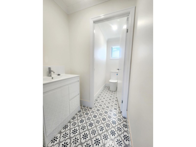 55 Haig Street, Brassall QLD 4305