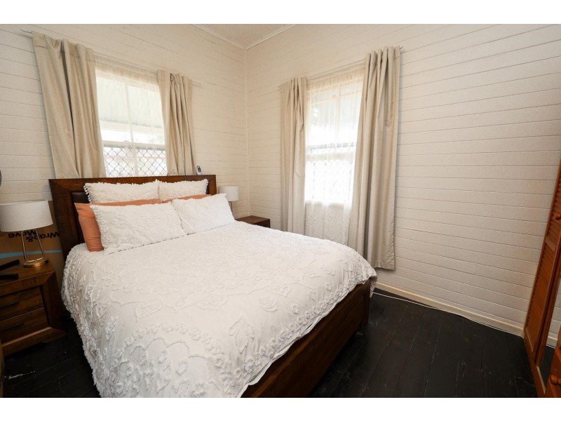 13 Don Street, Lowood QLD 4311