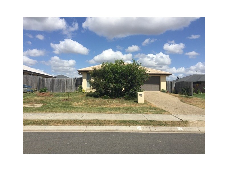 12 Peregrine Street, Lowood QLD 4311