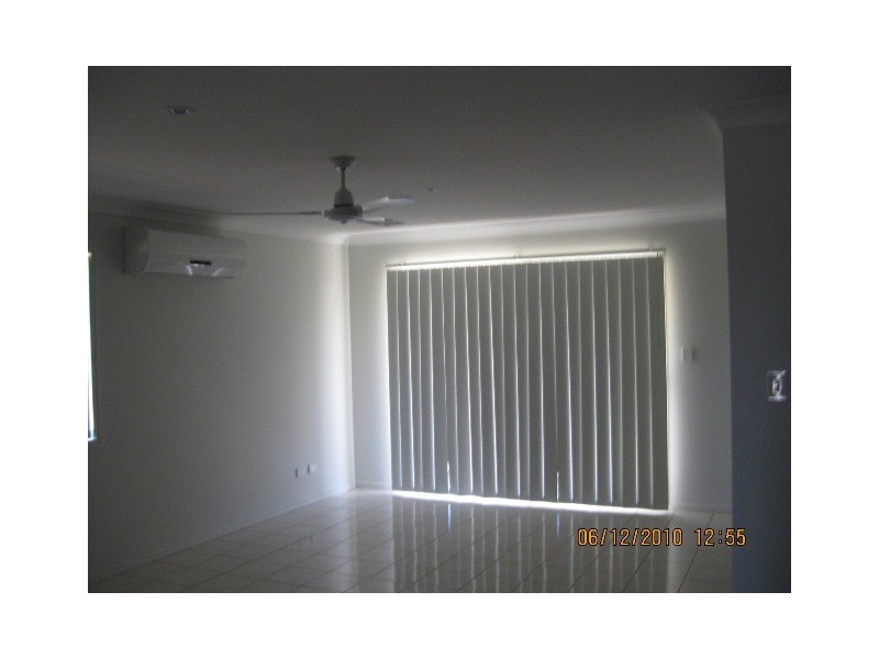 12 Peregrine Street, Lowood QLD 4311