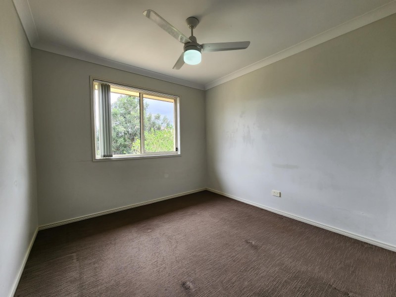 12 Peregrine Street, Lowood QLD 4311