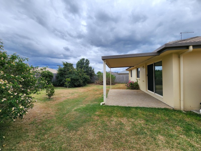 12 Peregrine Street, Lowood QLD 4311