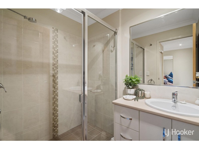11 Galah Street, Churchill QLD 4305