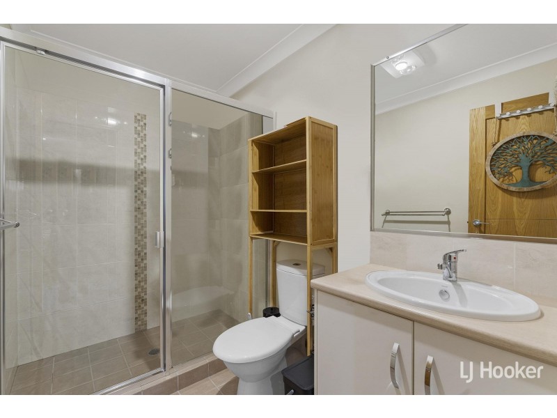 11 Galah Street, Churchill QLD 4305