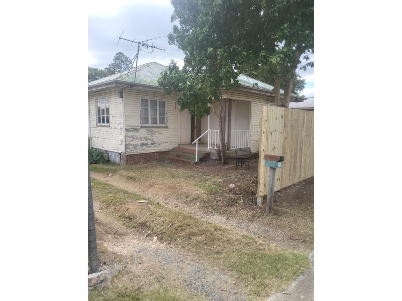 34 Blackall Street, East Ipswich QLD 4305