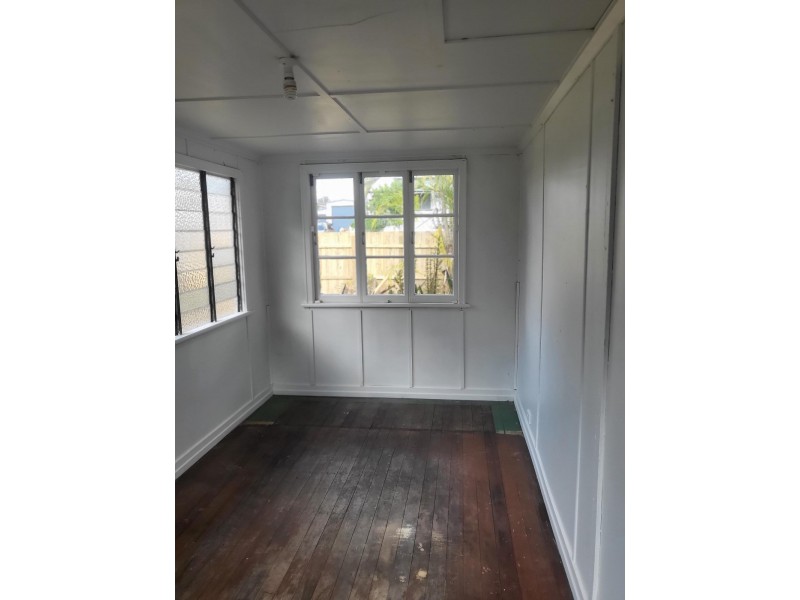 34 Blackall Street, East Ipswich QLD 4305