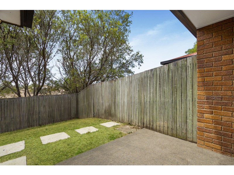 1&2/13 Iroquois Court, Brassall QLD 4305