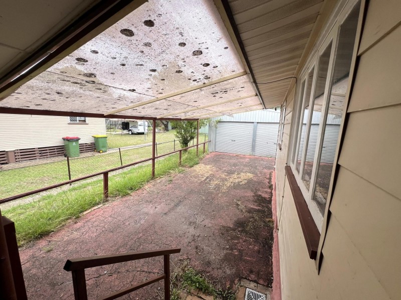 14 Heather Street, Silkstone QLD 4304