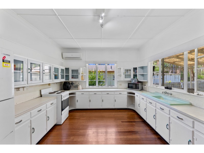 68 Fernvale Road, Brassall QLD 4305