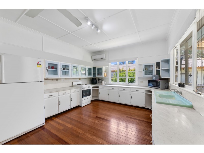 68 Fernvale Road, Brassall QLD 4305