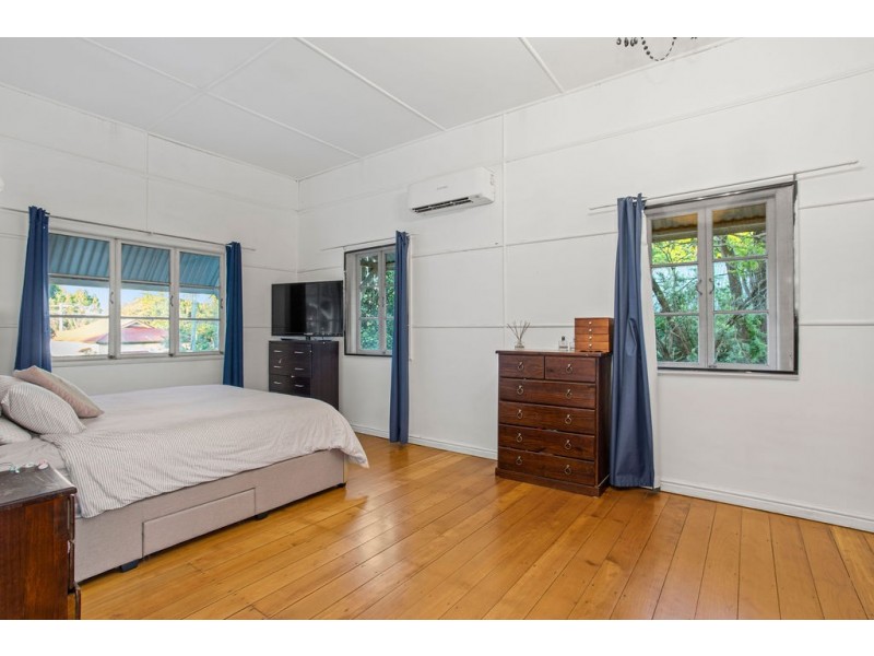 3 Glebe Road, Newtown QLD 4305