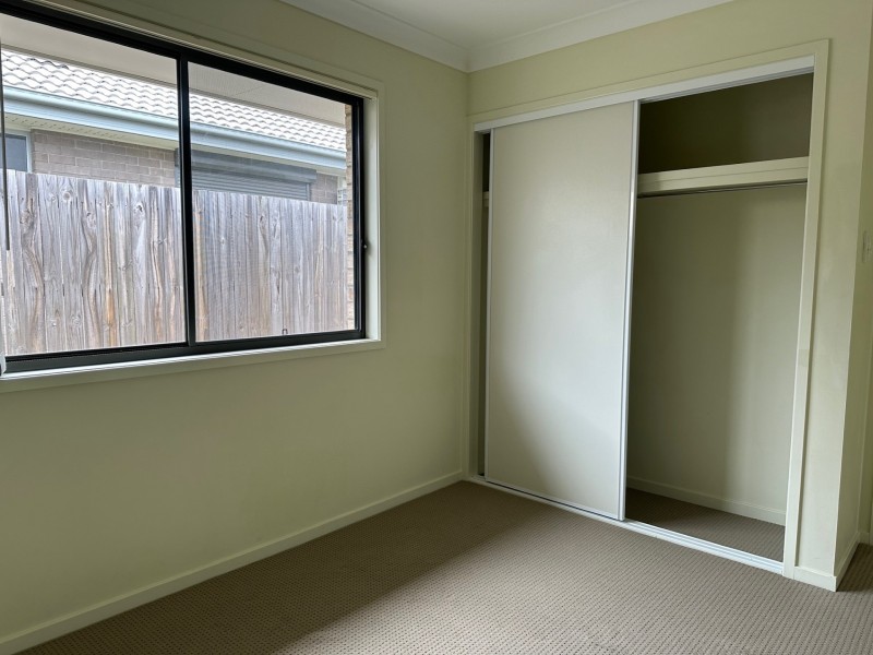 10 Victor Street, Collingwood Park QLD 4301
