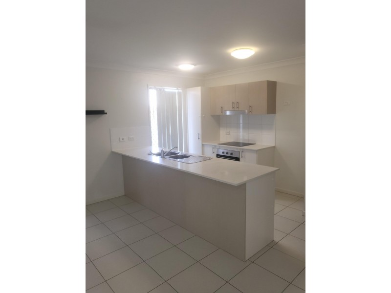 1/79 Haig Road, Loganlea QLD 4131